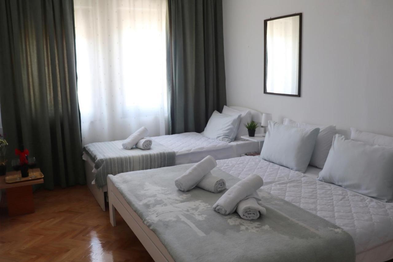 Nadia Apartment Ohrid Bagian luar foto