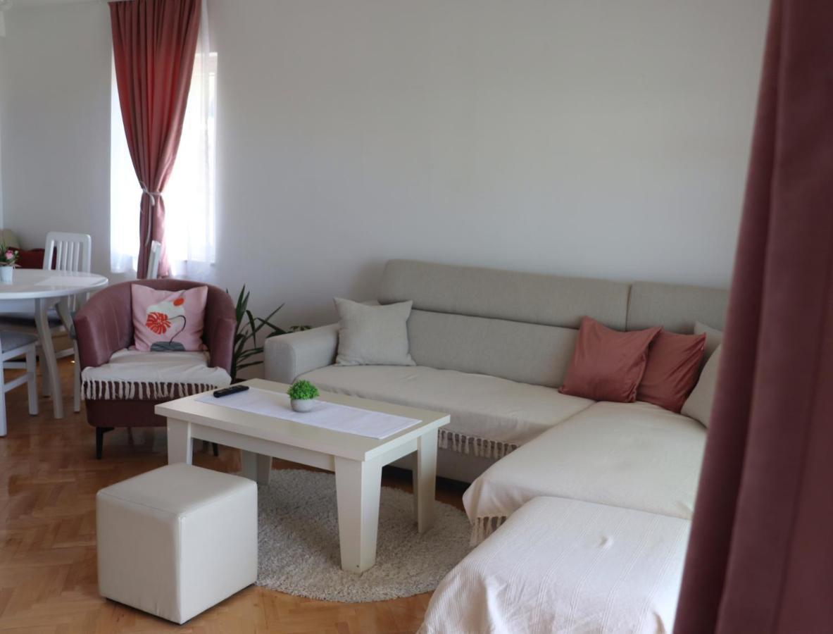 Nadia Apartment Ohrid Bagian luar foto