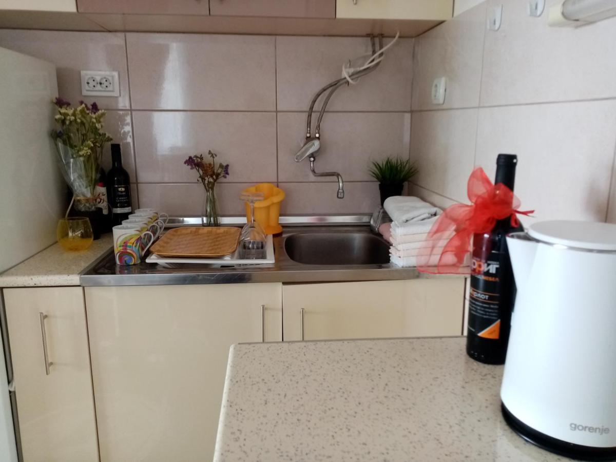 Nadia Apartment Ohrid Bagian luar foto